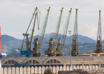 Përplasja Qeveri-koncesionar në portin e Durrësit, reagon ambasada gjermane