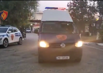 I dehur dhe me kallash, arrestohet 40-vjeçari në qendër të… (VIDEO)