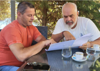 Rama hutohet nga Pjerini, batutat për Becin