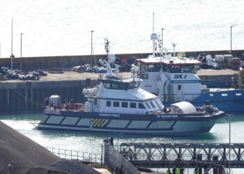 14 mijë paund, ja rruga e re ilegale e shqiptarëve për në Britani