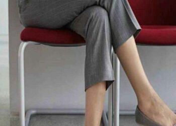 Ja si të parandaloni djersitjen e këmbëve