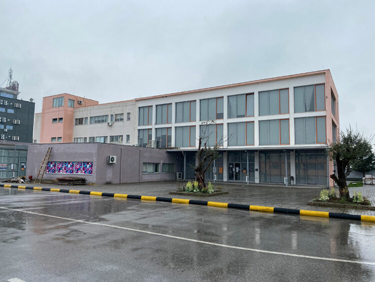 Bie sistemi i DPSHTRR, radhë e gjatë në kolaudim dhe sportele