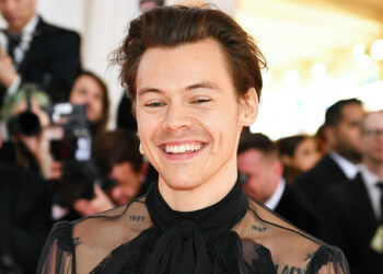 Këngëtari i njohur konfirmon romancën me aktoren