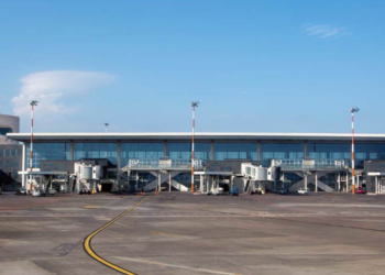 Shpërthen vullkani Etna, mbyllet aeroporti i Katanias