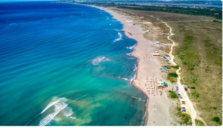 Mbytet një pushues në plazhin e Ulqinit