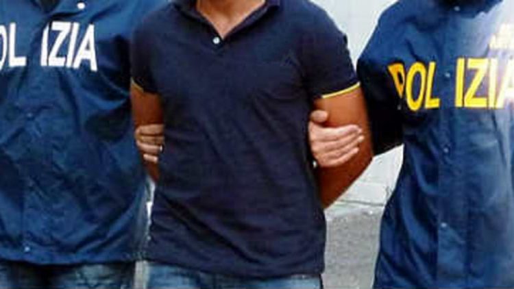 I dënuar me 13 vite burg për vrasje, arrestohet shqiptari në Torino