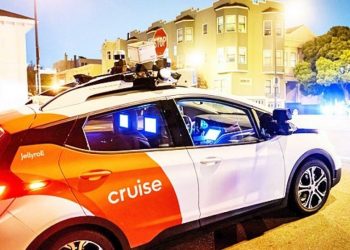 Në San Francisko nis punën taksia pa shofer (VIDEO)