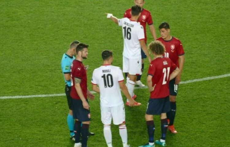 Mediat çeke: Shqipëria është e fortë, kujdes. Çfarë raportohet nga Praga