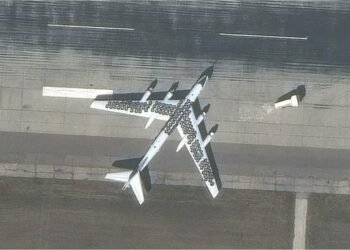 Ja pse Rusia po mbulon me goma avionët e saj luftarakë