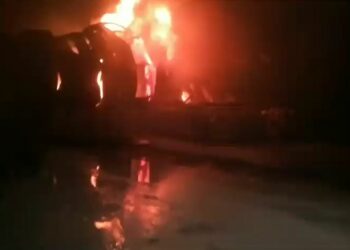 Zjarri në Tiranë, 5 efektivë zjarrfikës u asfiksuan nga tymi toksik