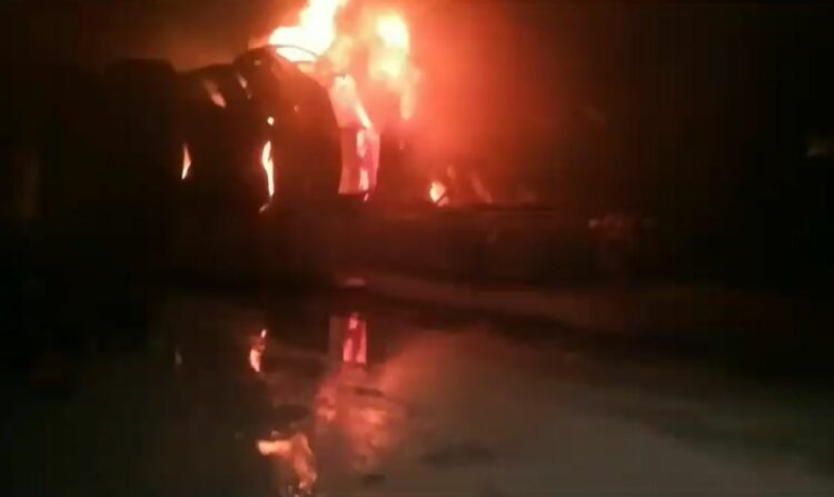 Zjarri në Tiranë, 5 efektivë zjarrfikës u asfiksuan nga tymi toksik