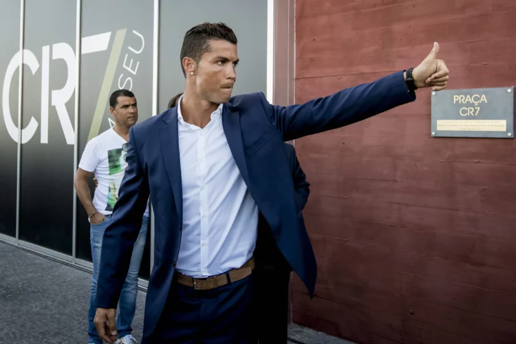 CR7 zbret në Sllovaki me sahat 840 mijë eurosh