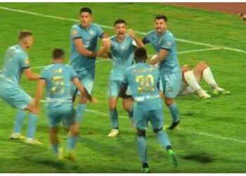 Dinamo City feston në “frymën e fundit”, e nderon një laçian