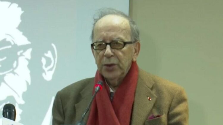 Osmani do dorëzojë dekretin e nënshtetësisë për shkrimtarin e njohur