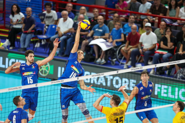 Euro 2023/ Italia fiton thellë përballë RMV-së