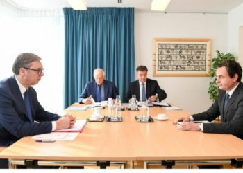 Kurti: Radojçiç kërkoi të bënte Adem Jasharin, e paralajmëroi Vuçiç