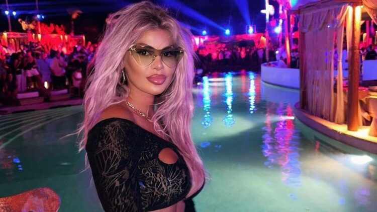 Luana shfaqet joshëse në premierën e “Love Island Albania”