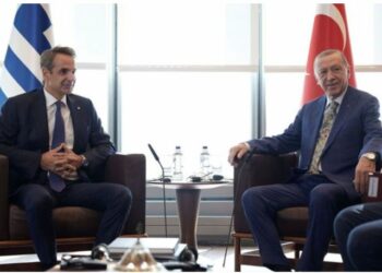 Mitsotakis dhe Erdogan shtrëngojnë duart në New York, ja ç’diskutuan