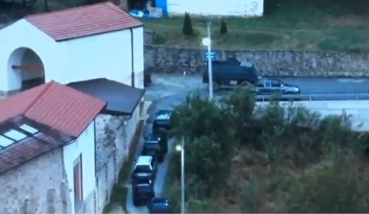 Vritet njëri nga sulmuesit e Policisë së Kosovës