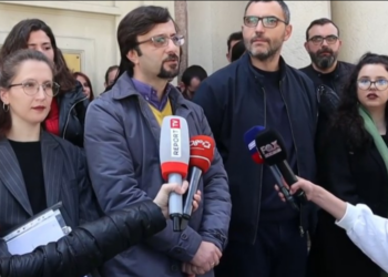 Minimumi jetik, Lëvizja Bashkë: Rama i ka sytë te oligarkët