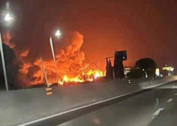 Fabrika që ka marrë flakë është e “Deutch Color”