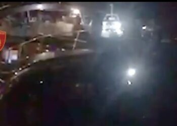 Në rrezik mbytjeje, policia shpëton dy shtetas