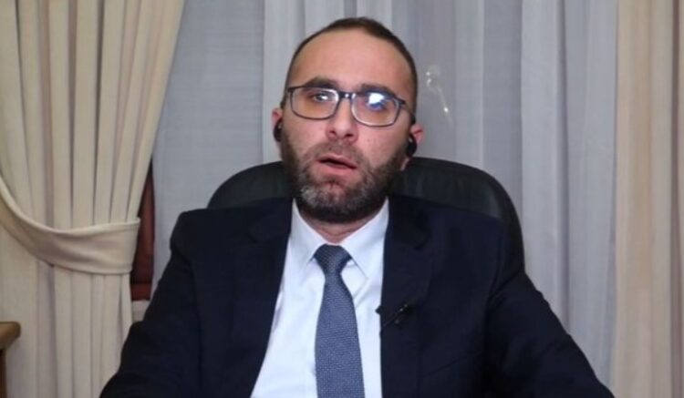 Pasi e ndriti me PD-në, Gaz Bardhi i jep zgjidhje Kosovës