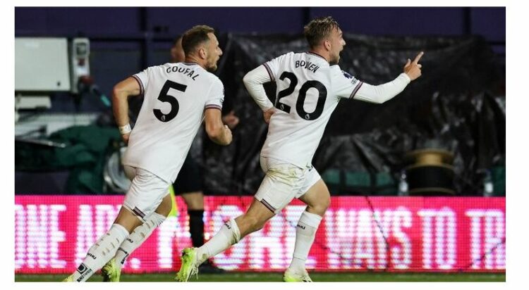 West Ham merr kryesimin momental të Premier League