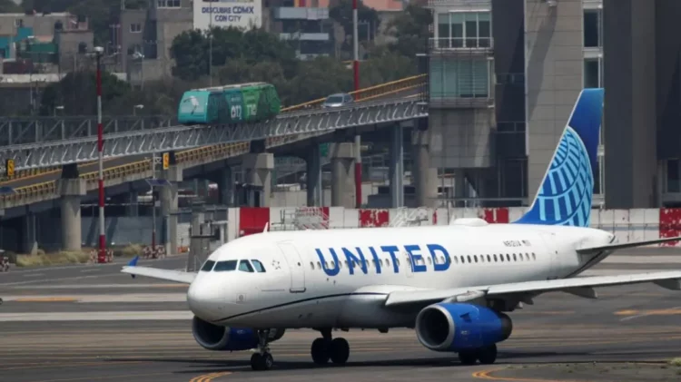 Panik në ajër! Avioni i United Airlines ra 10 km poshtë në 10 minuta