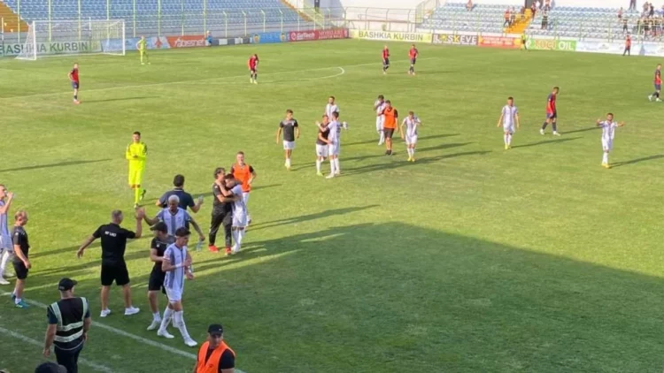 Vllaznia bie në Laç, Teuta mposht Skënderbeun