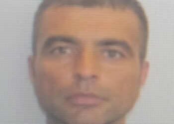 Publikohet FOTO/ Kush është personi që plagosi policin e Shqiponjave?