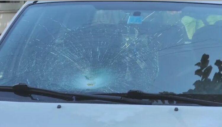 Aksident në Korçë, makina merr përpara të moshuarën