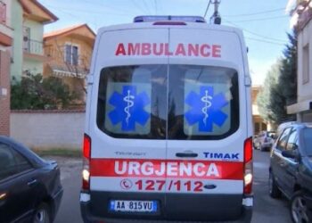 Aksident në aksin Korçë-Maliq/ “Benzi” del nga rruga, një i plagosur