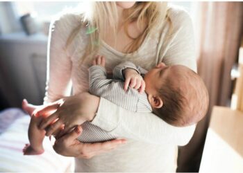 Mosha mesatare e amësisë në Shqipëri arrin 28.9 vjeç