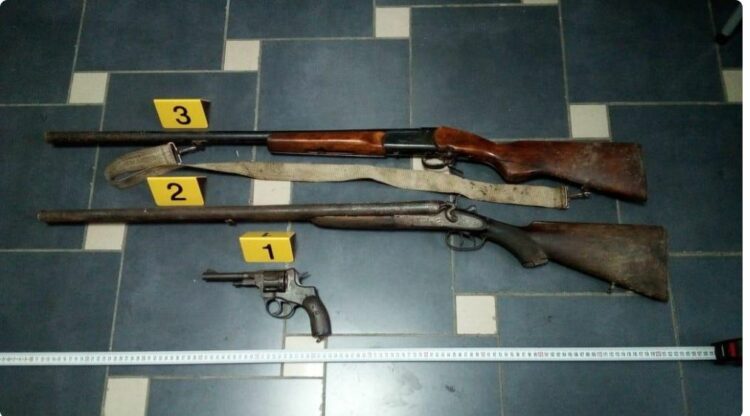 Organizata serbe kërcënon me armë në “Facebook”