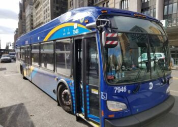 Projekti pilot, qytetarët e New York do të lëvizin me autobus falas