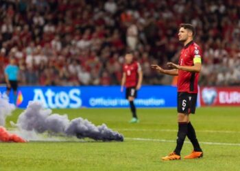 Incidentet me Poloninë/ Komisioni i Disiplinës përjashton 5 tifozë