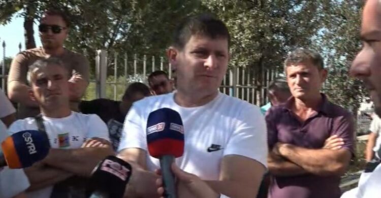 Banorët në Zall Herr protestojnë, pasdite do bllokojnë rrugën