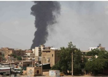 Bombardimet në këtë shtet vrasin 40 njerëz (VIDEO)