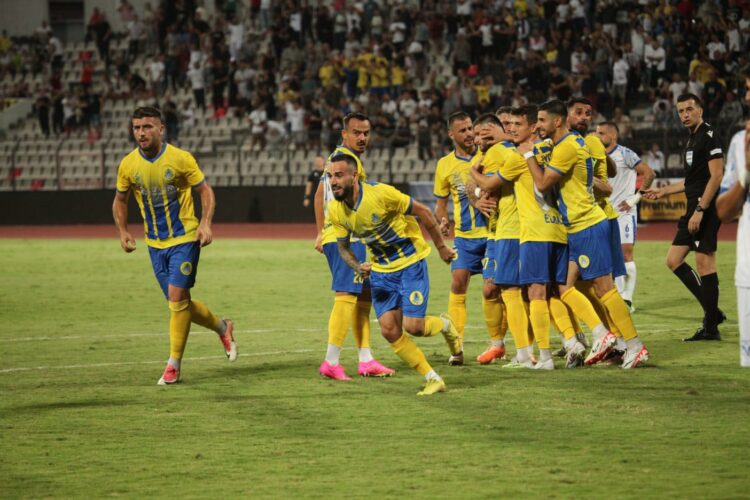 Elbasani përmbys Apoloninë dhe merr kreun e Kategorisë së Parë