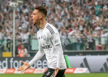 UEFA hap votimin, Ernest Muçi kandidat për ‘Lojtari i Javës’