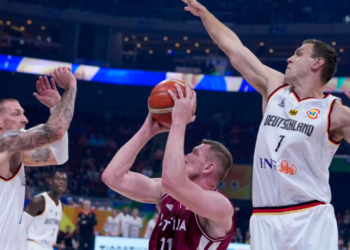 Gjermania mposht Letoninë dhe kalon në gjysmëfinale të Botërorit