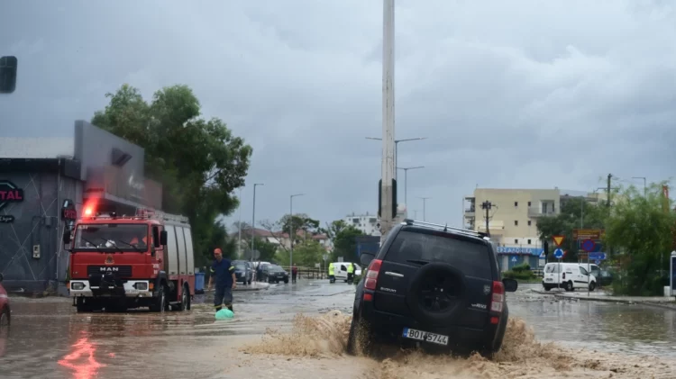 Rëndohet bilanci, shkon në 7 numri i të vdekurve nga përmbytjet