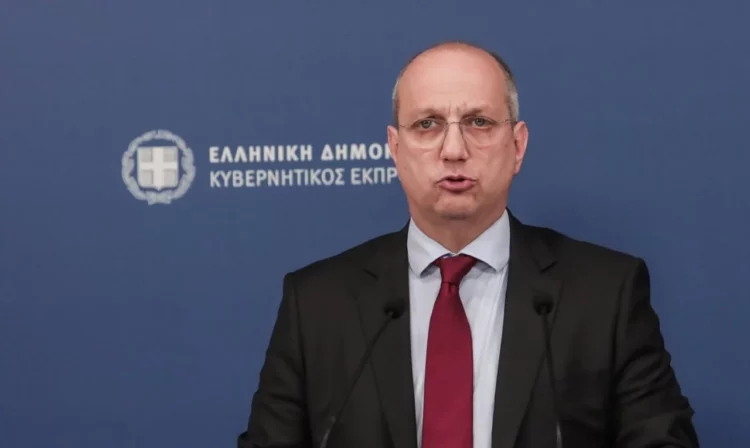 Shkrihen akujt, ministri grek do vizitojë Tiranën më 14 shtator