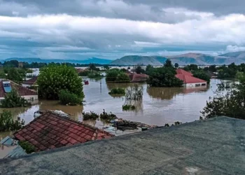 Pamje tronditëse nga përmbytjet, Greqia po kalon orë tmerri
