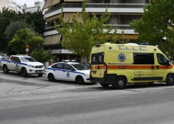 Plagosja me thikë, 44-vjeçarja shqiptare lufton për jetën në spital