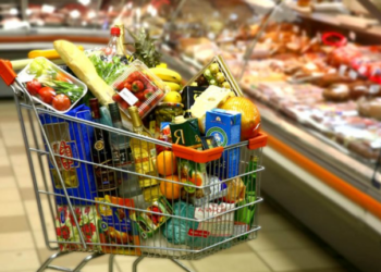 INSTAT: Konsumi i popullatës rritje me 4%, turizmi nxitësi kryesor