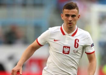 Priste debutimin te Polonia por nuk udhëtoi drejt Tiranës