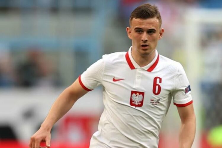 Priste debutimin te Polonia por nuk udhëtoi drejt Tiranës