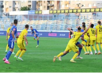 Dy shqiptarë mes më të mirëve në Kroaci